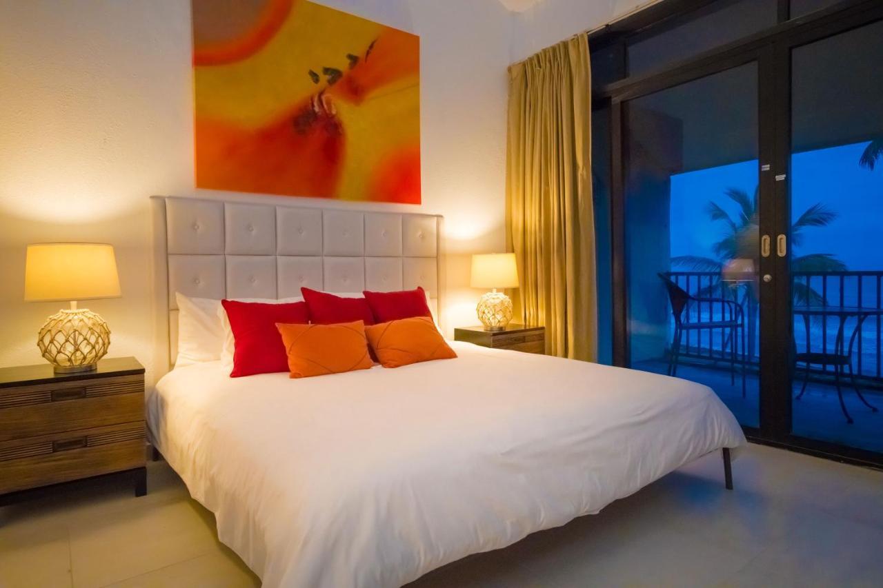 Bv103 - Amazing Oceanfront Condo Steps From Beach Humacao Buitenkant foto